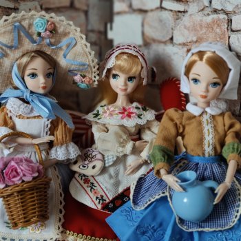 Новые девочки Kurhn: Цветочница, Молочница и Девочка со спичками