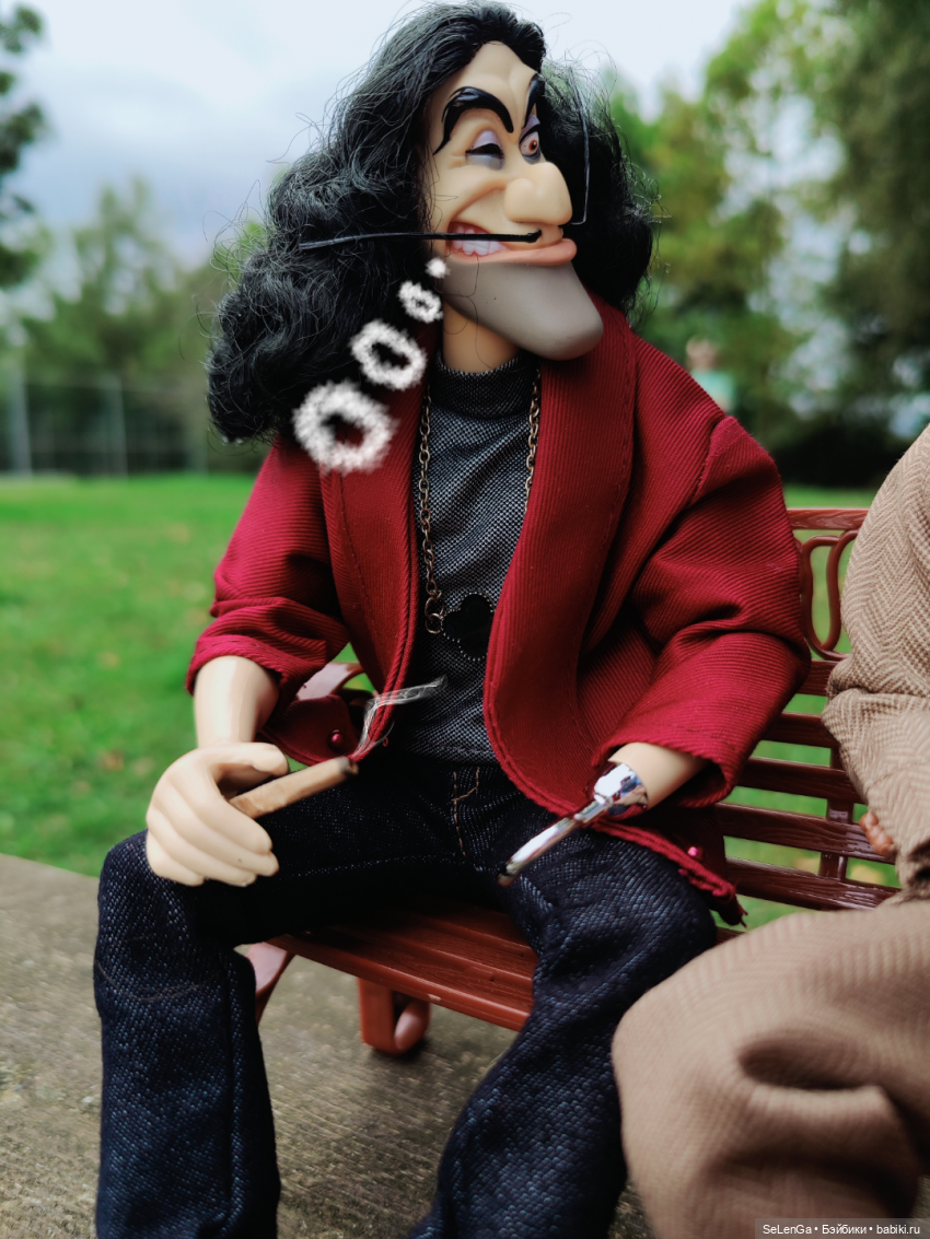 Джентльмены поминают ЗОЖ — Куклы Disney Animators и Принцессы Диснея: Disney Store