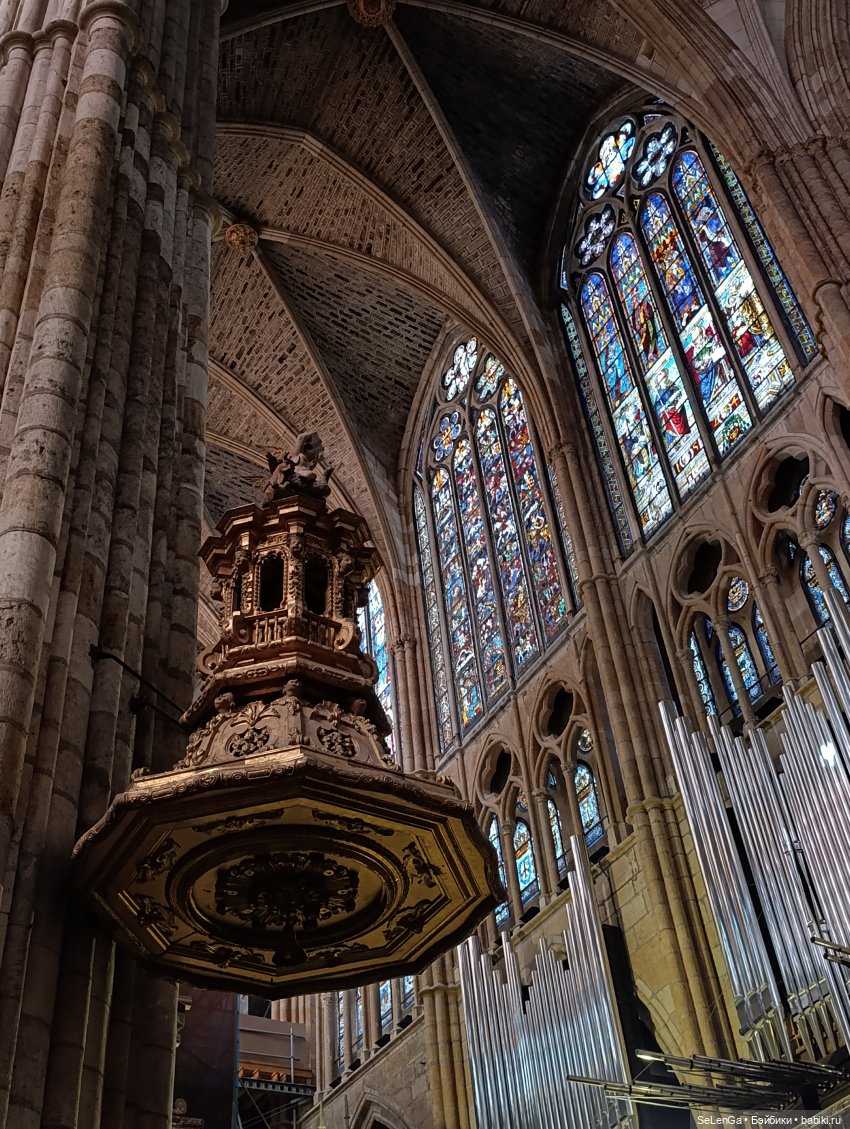 Г. Леон, Леонский собор и Базилика Сан-Исидоро #Испания