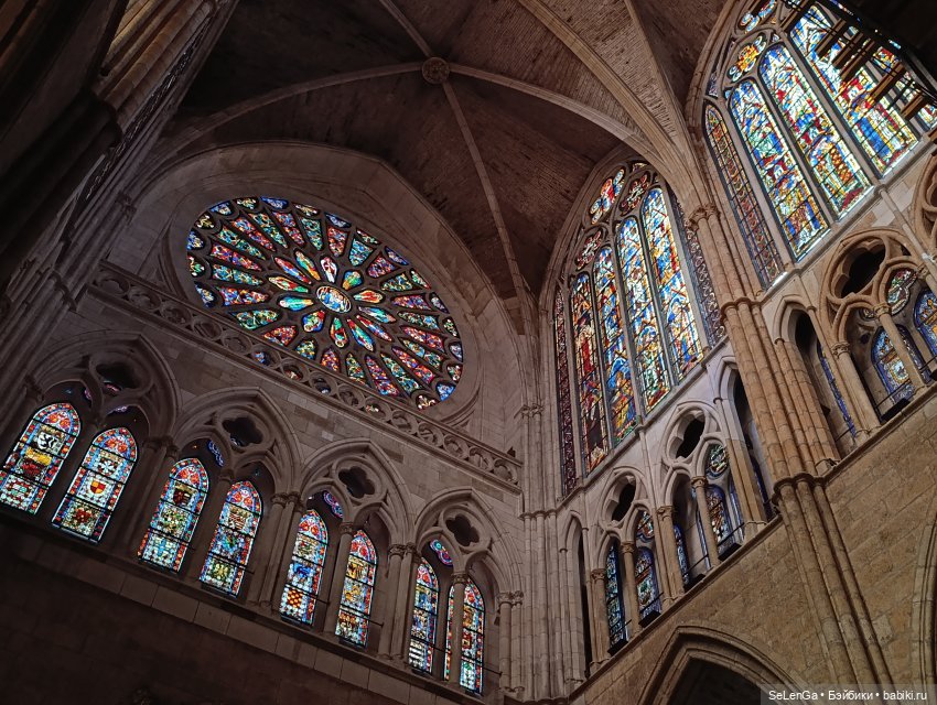 Г. Леон, Леонский собор и Базилика Сан-Исидоро #Испания