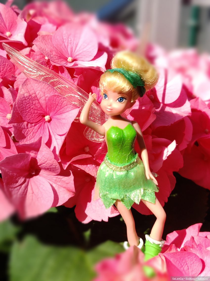 А что ваши куклы делают этим летом