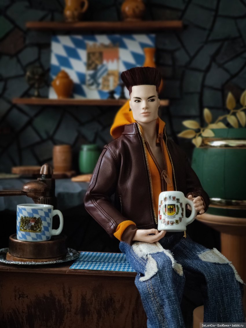 10 парней Интегрити на празднике Октоберфеста