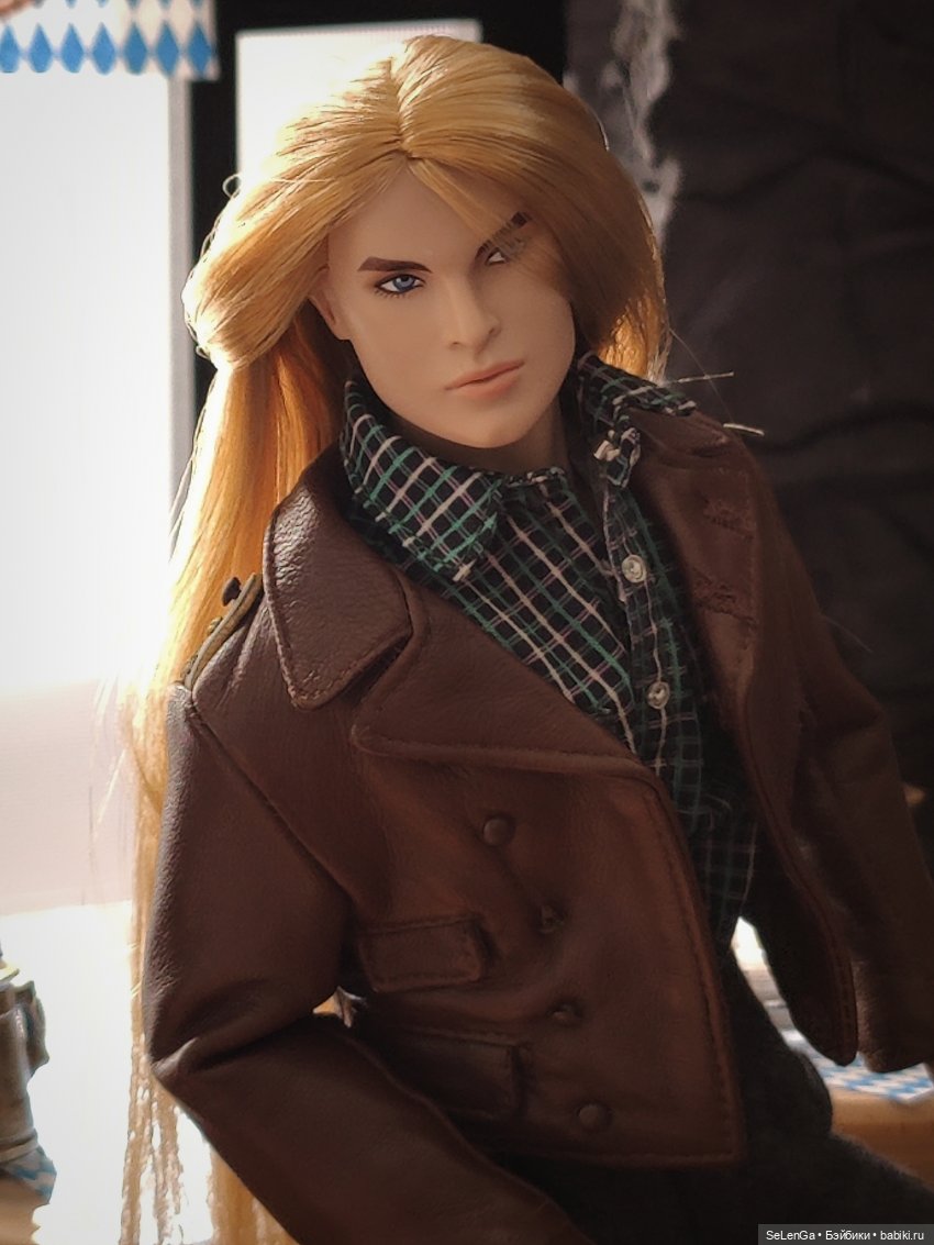 10 парней Интегрити на празднике Октоберфеста