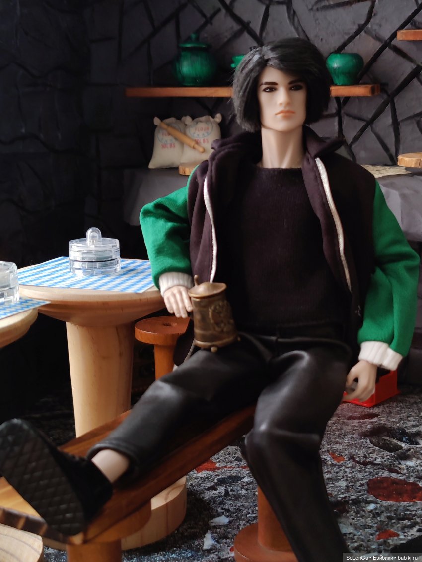 10 парней Интегрити на празднике Октоберфеста