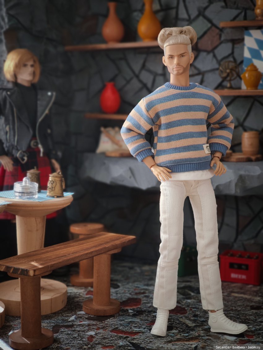 10 парней Интегрити на празднике Октоберфеста