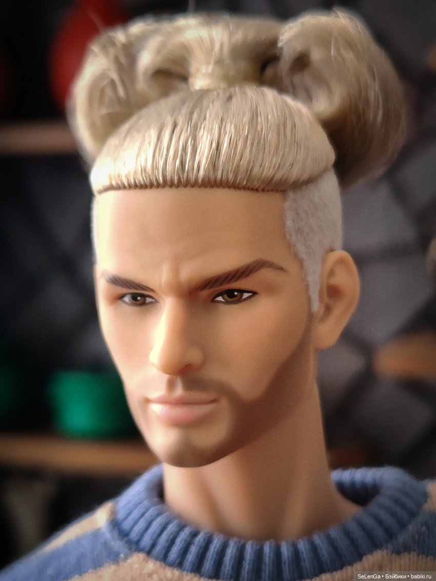 10 парней Интегрити на празднике Октоберфеста