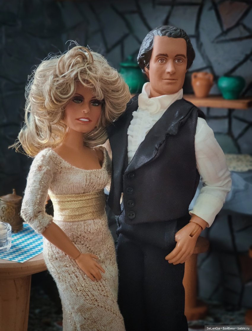 10 парней Интегрити на празднике Октоберфеста