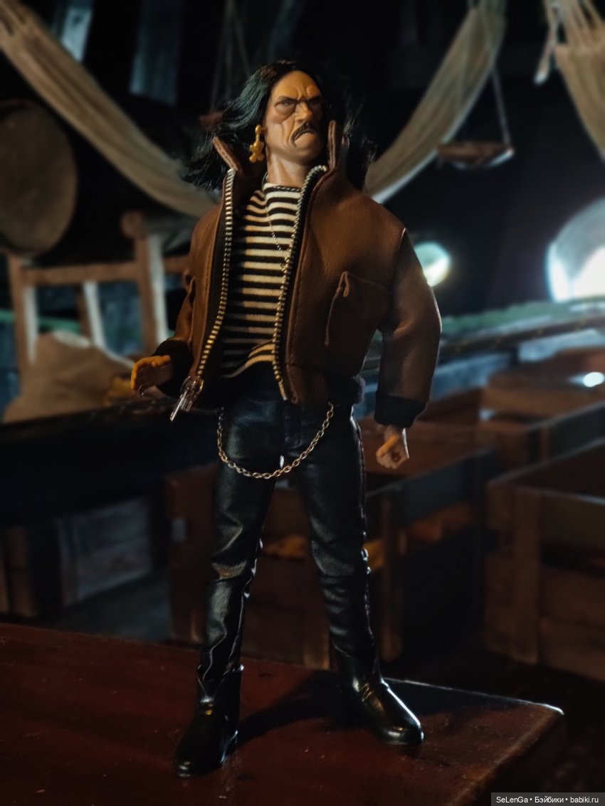 Морской волчара, пират и головорез, капитан Денни де Трахо (фото 6)