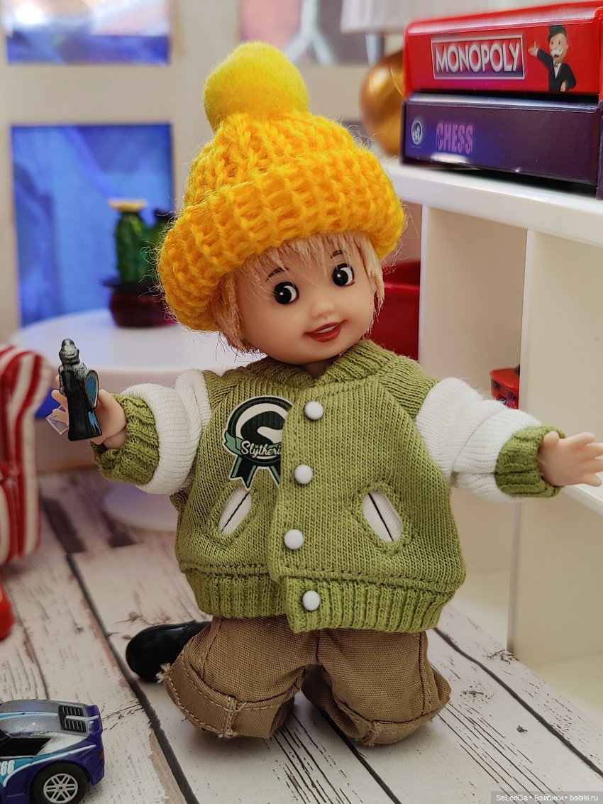 Крошечные свитерочки и пара новеньких Келли))) (фото 5)