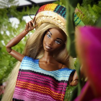 Шоколадки в оранжерее