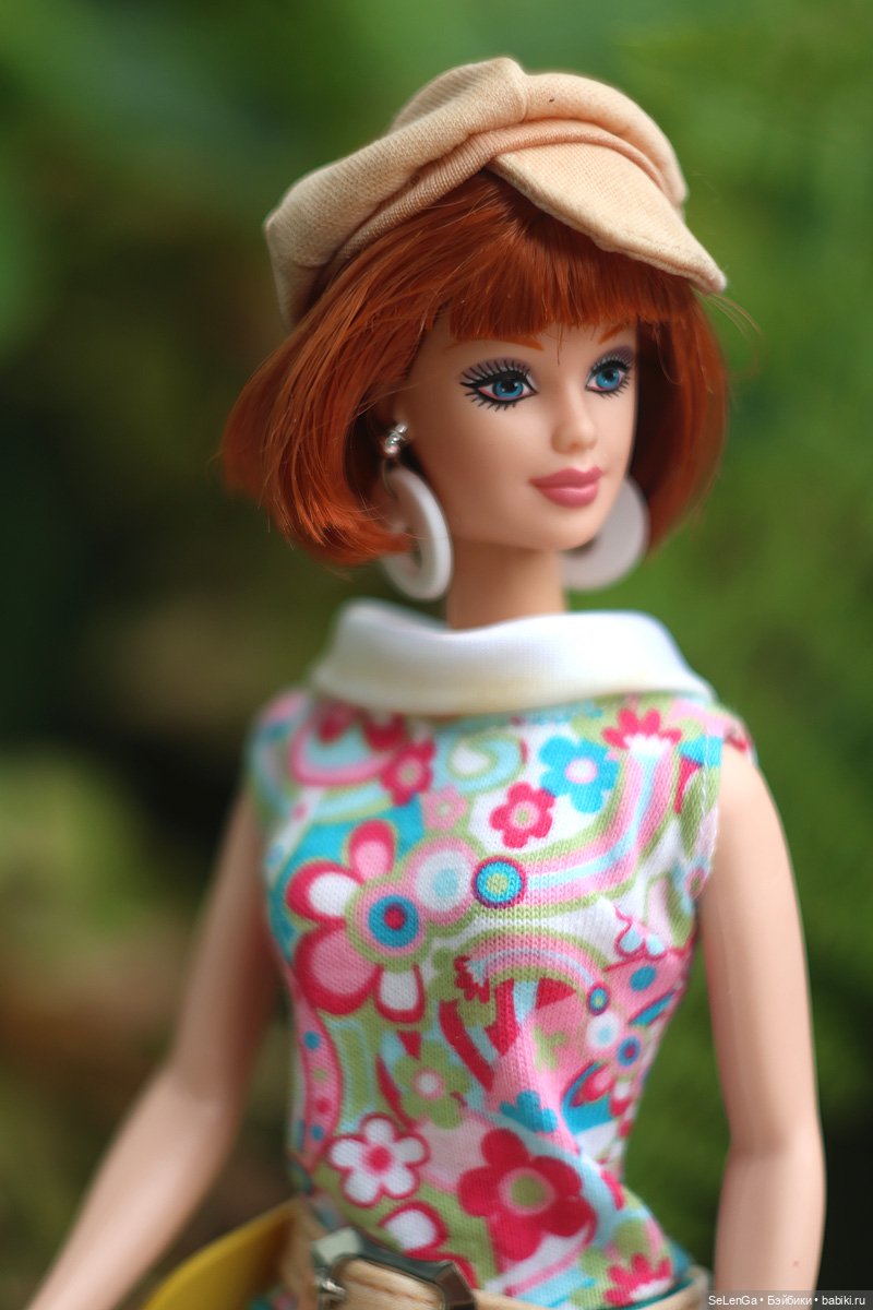 Барби в розовой шубке #Barbie Groovy 60-s (фото 6)