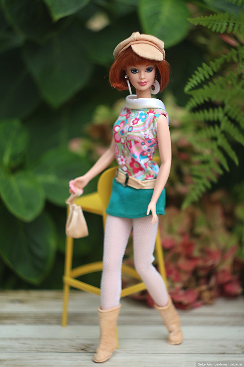Барби в розовой шубке #Barbie Groovy 60-s (фото 3)