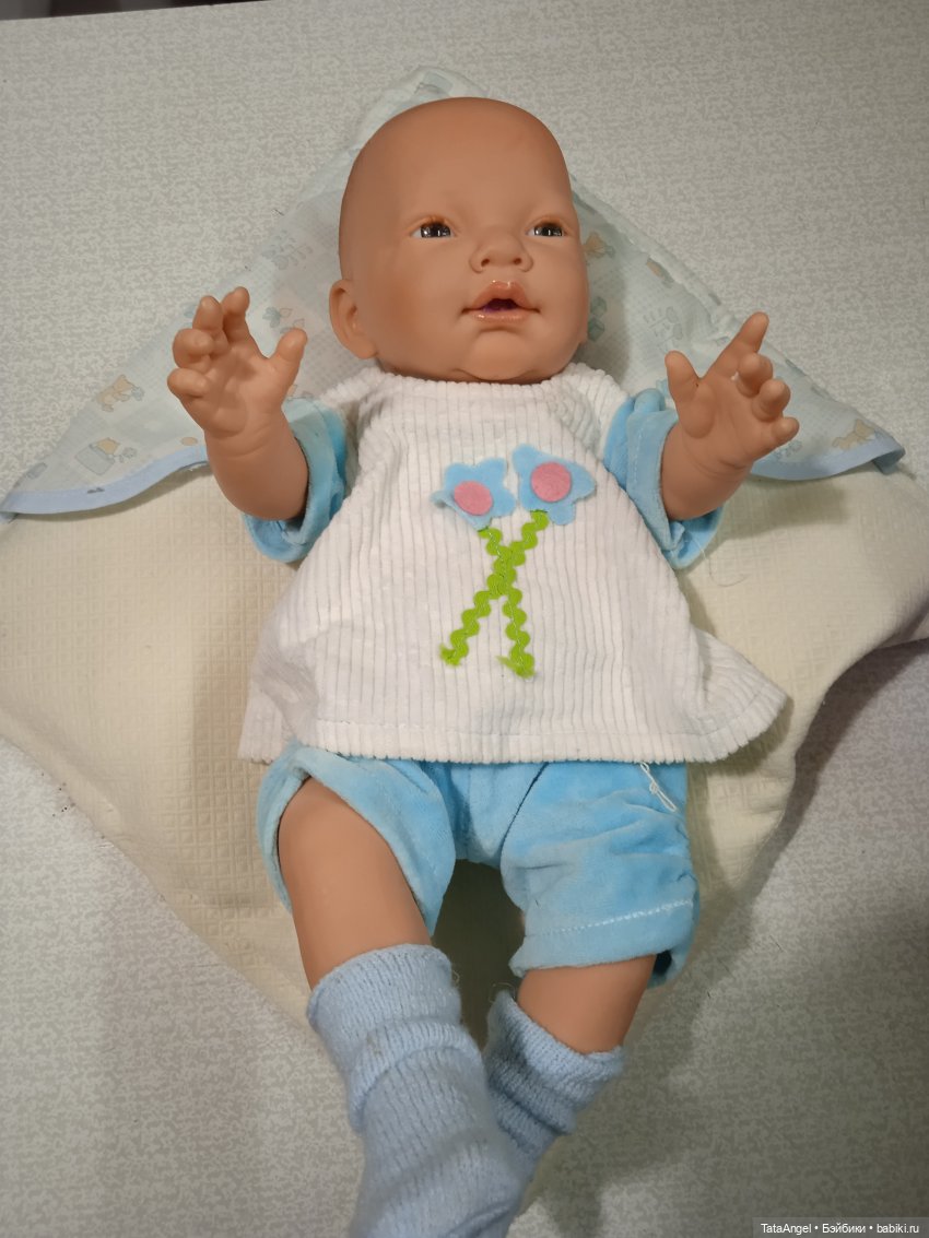 Мой Марио | Бэйбики Мой Марио — Куклы Nines d'Onil (Нинес): Миа (Mia) (фото 2)