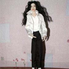 Первая куколка из цернита