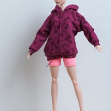 Одежда для Барби (ролики не только)