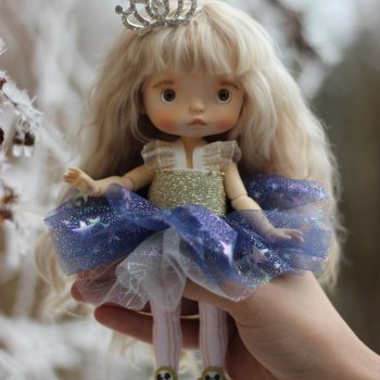 Платьев много не бывает!