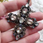 Винтажный крест Le baiser