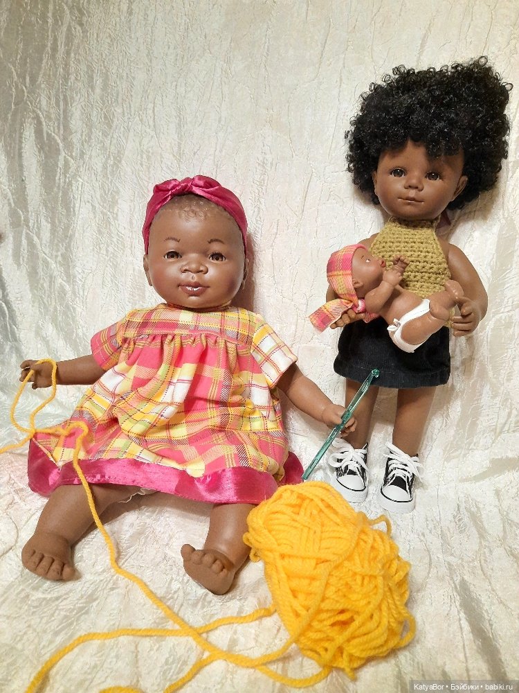 Мария с малышом Nines d'Onil