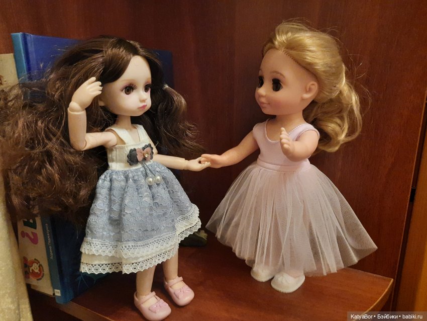 Игроленд шарнирная классическая кукла Ася Весна