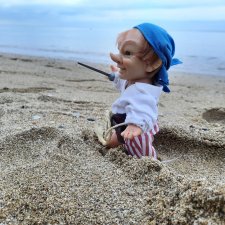 На море в поисках сокровищ (Пират эльф Lamagik и К°)