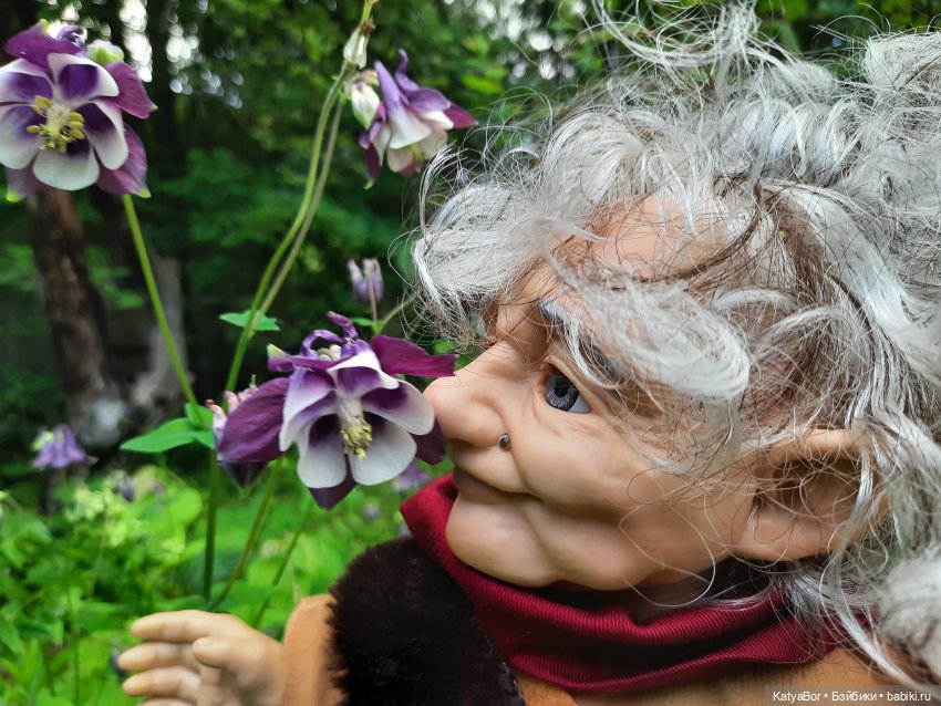 Загадочное настроение ( бабушка Мэррис от Berenguer, при участии тетушки Мод из "Суперсемейки")