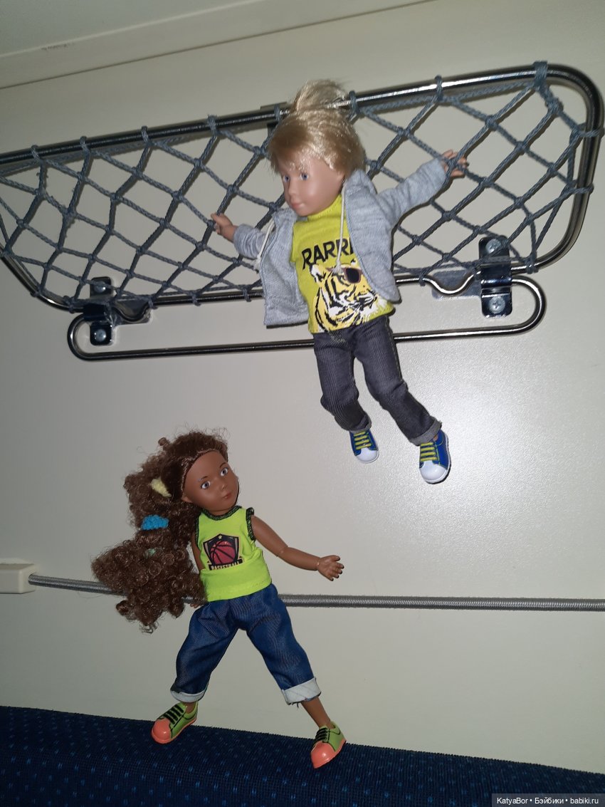 Крузелинги и тарарам в двухэтажном поезде (фото 8)