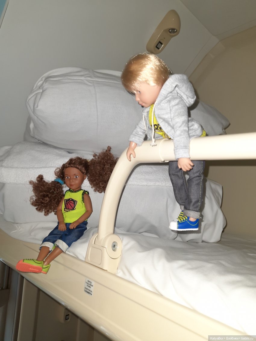 Крузелинги и тарарам в двухэтажном поезде