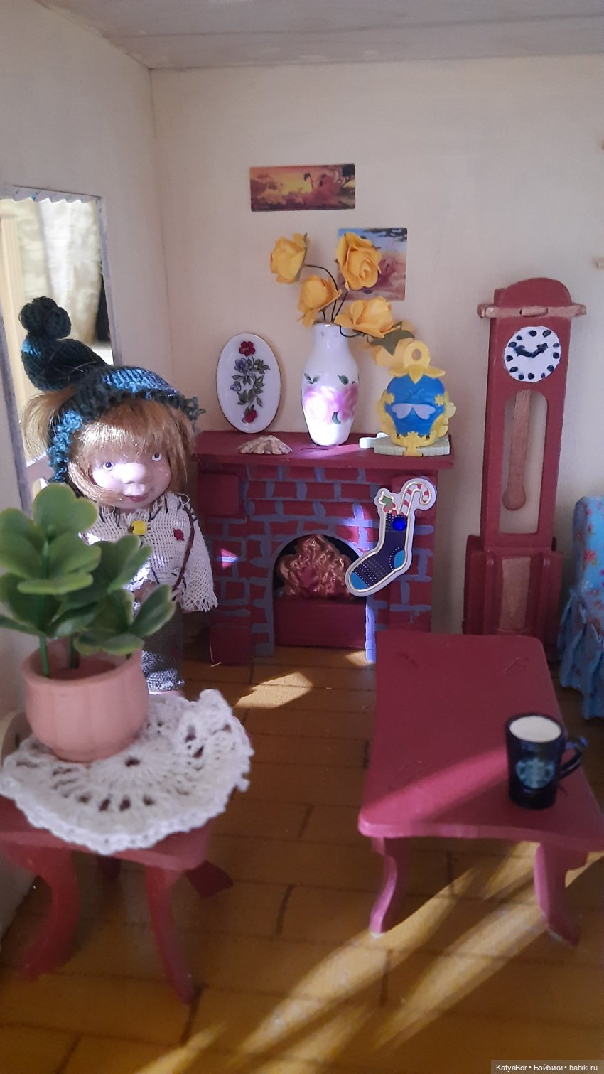 Тролли в кукольном домике (продолжение)