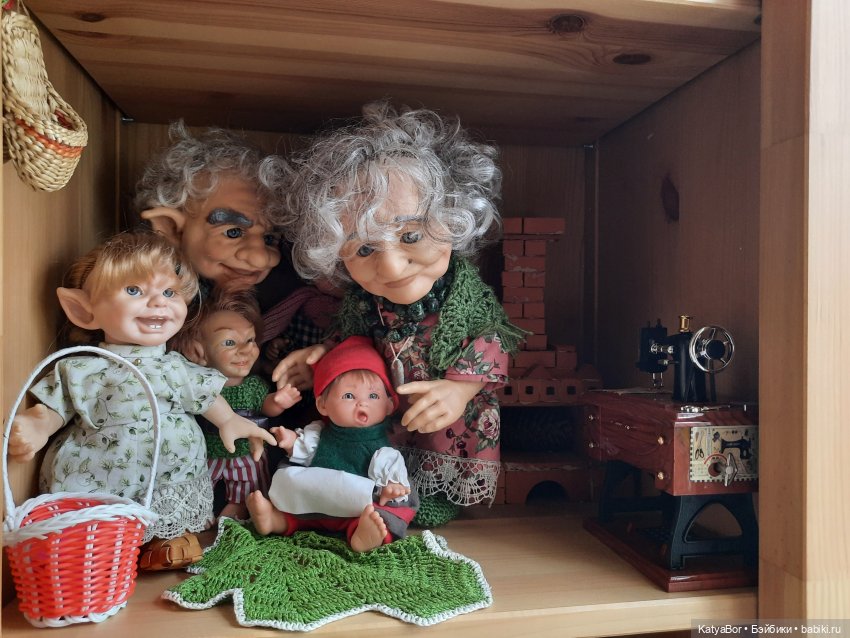 60 топик. Пора, что ли, шкаф показать