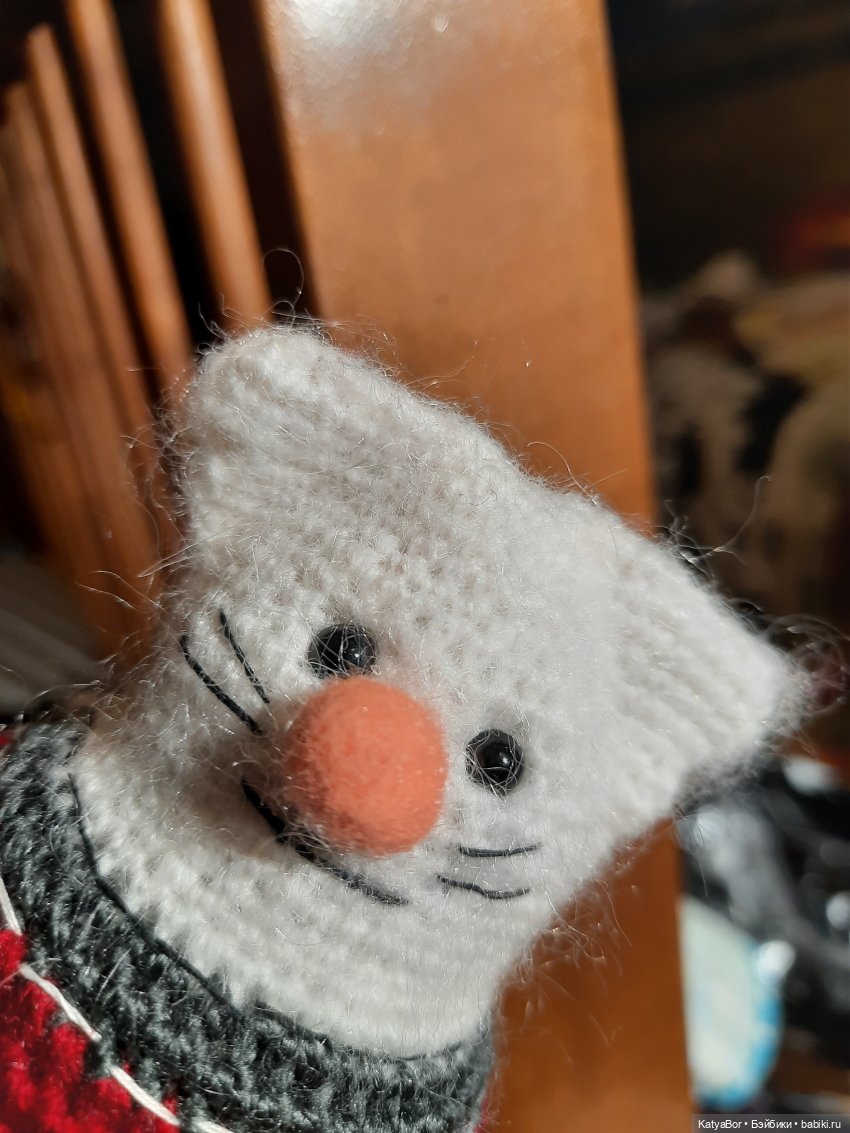 Февраль. Достать крючок и вязать