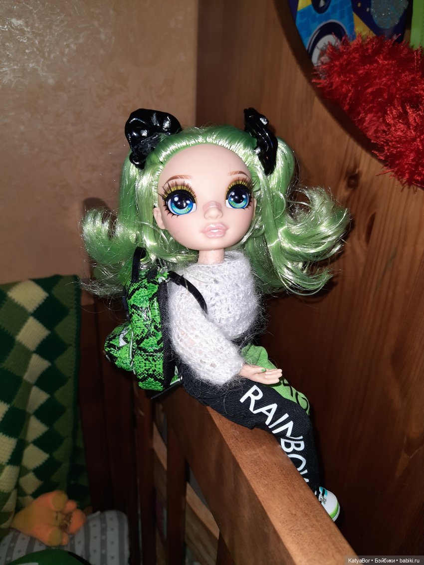 Февраль. Достать крючок и вязать