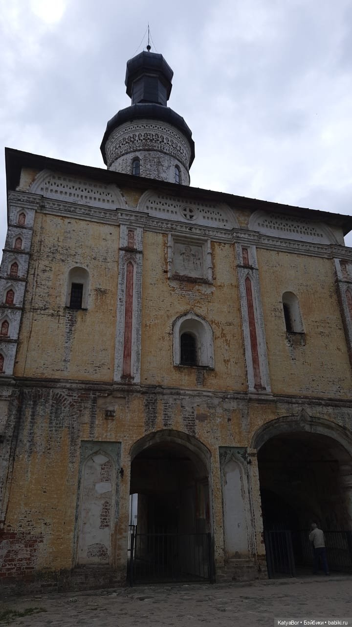 Путевые заметки с борта теплохода о путешествии с детьми и куклами. Кирилло-Белозерский монастырь. Вологодская область. День