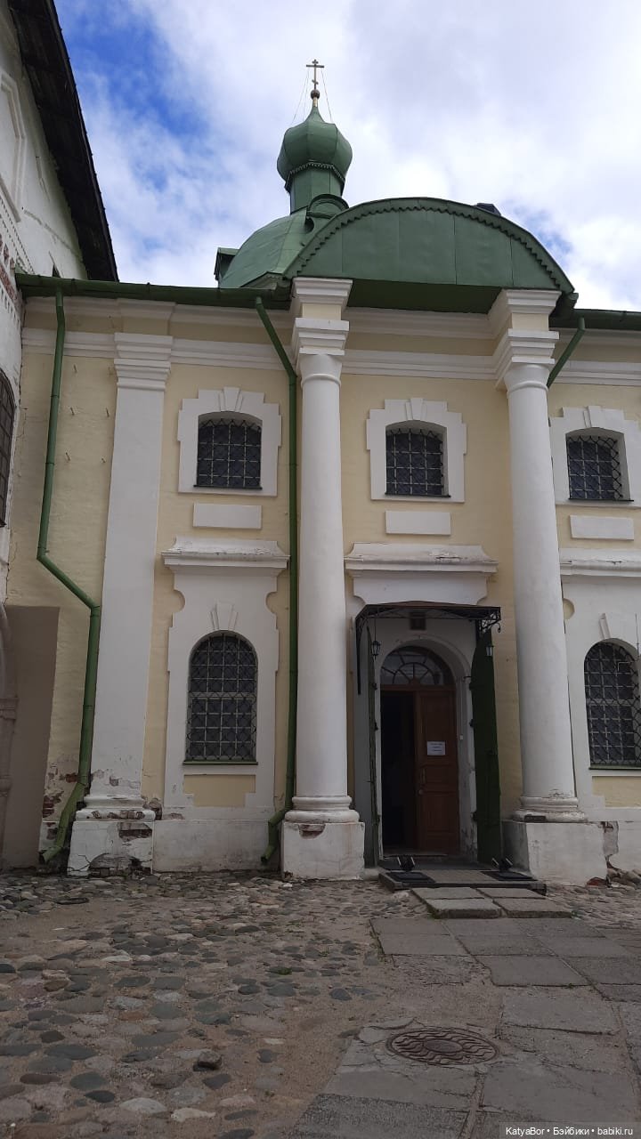 Путевые заметки с борта теплохода о путешествии с детьми и куклами. Кирилло-Белозерский монастырь. Вологодская область. День