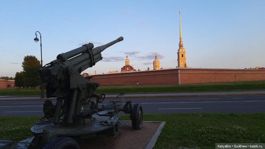 Петербургские прогулки 3. Летний сад, Петропавловская крепость и не только