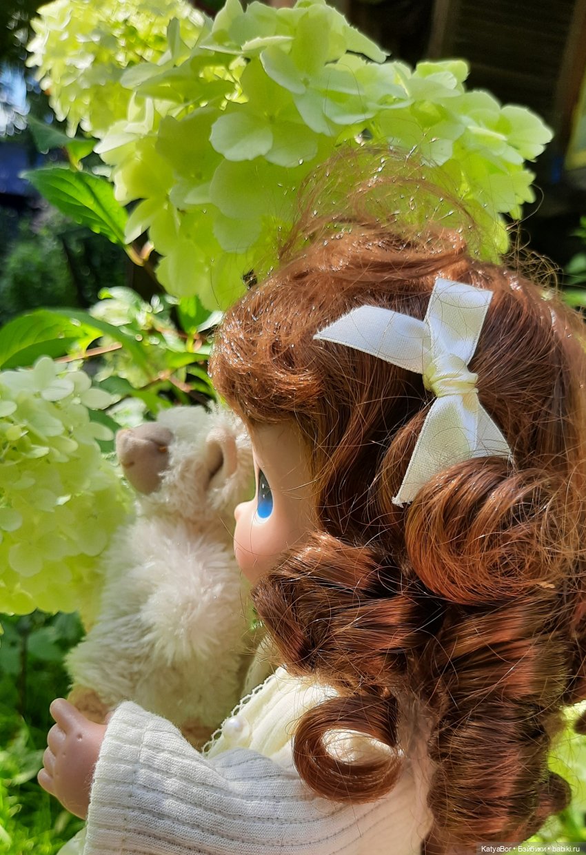 Куклы разных стран. В летнем саду. Кукла из серии "Драгоценные мгновения", Филиппины