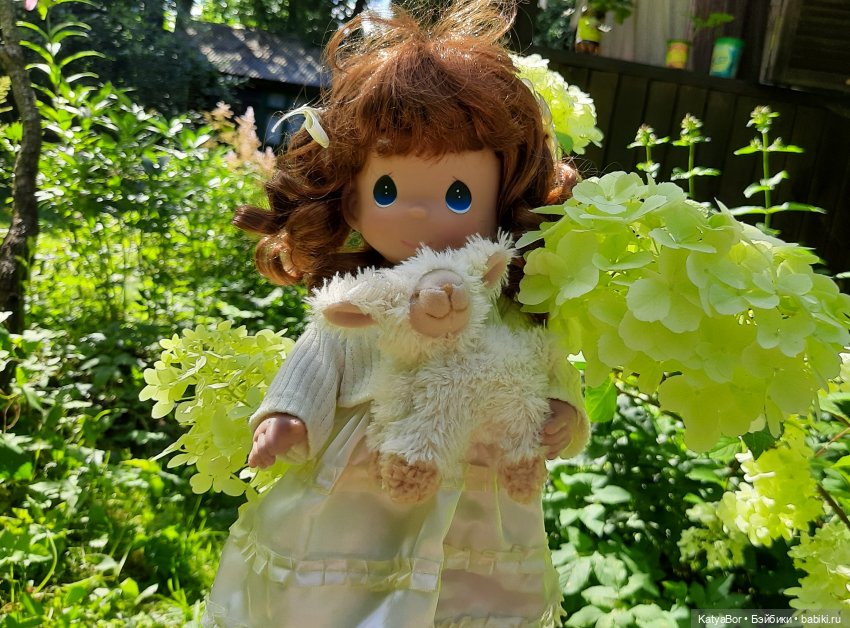 Куклы разных стран. В летнем саду. Кукла из серии "Драгоценные мгновения", Филиппины