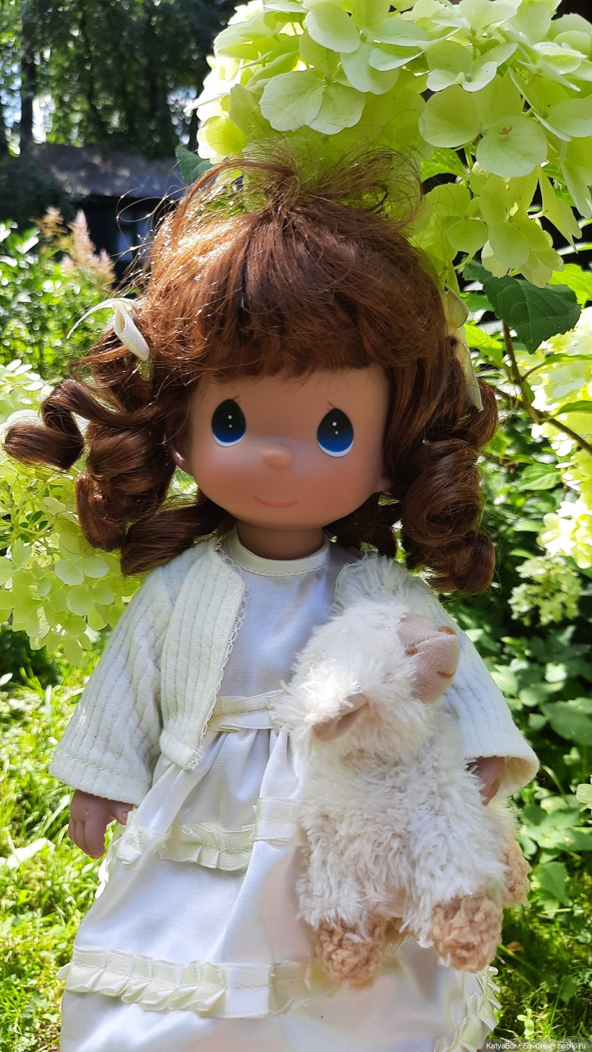 Куклы разных стран. В летнем саду. Кукла из серии "Драгоценные мгновения", Филиппины