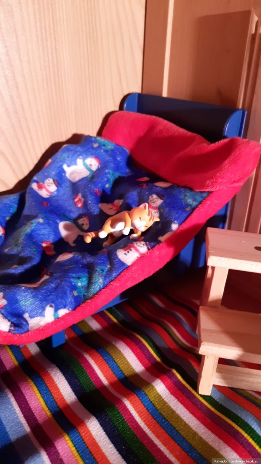 Руби дома🙋‍♀️ и джинн из сувенира🧞‍♂️