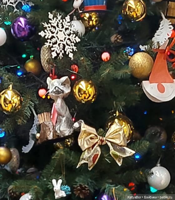 Елка в "Уголке дедушки Дурова" (фото 4)