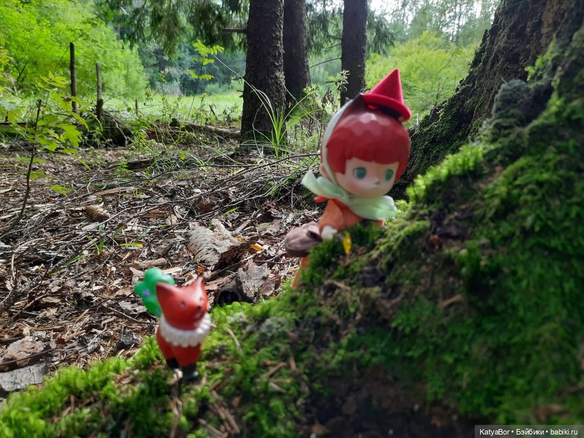 Желудевый человечек в лесу (фото 6)