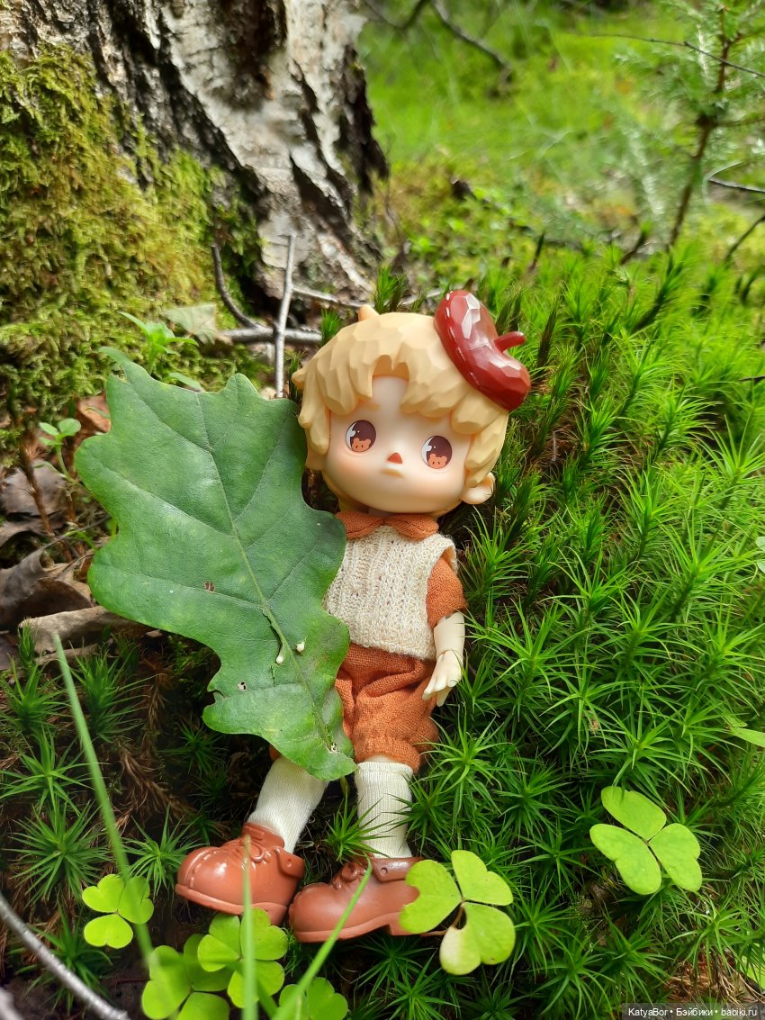 Желудевый человечек в лесу (фото 4)