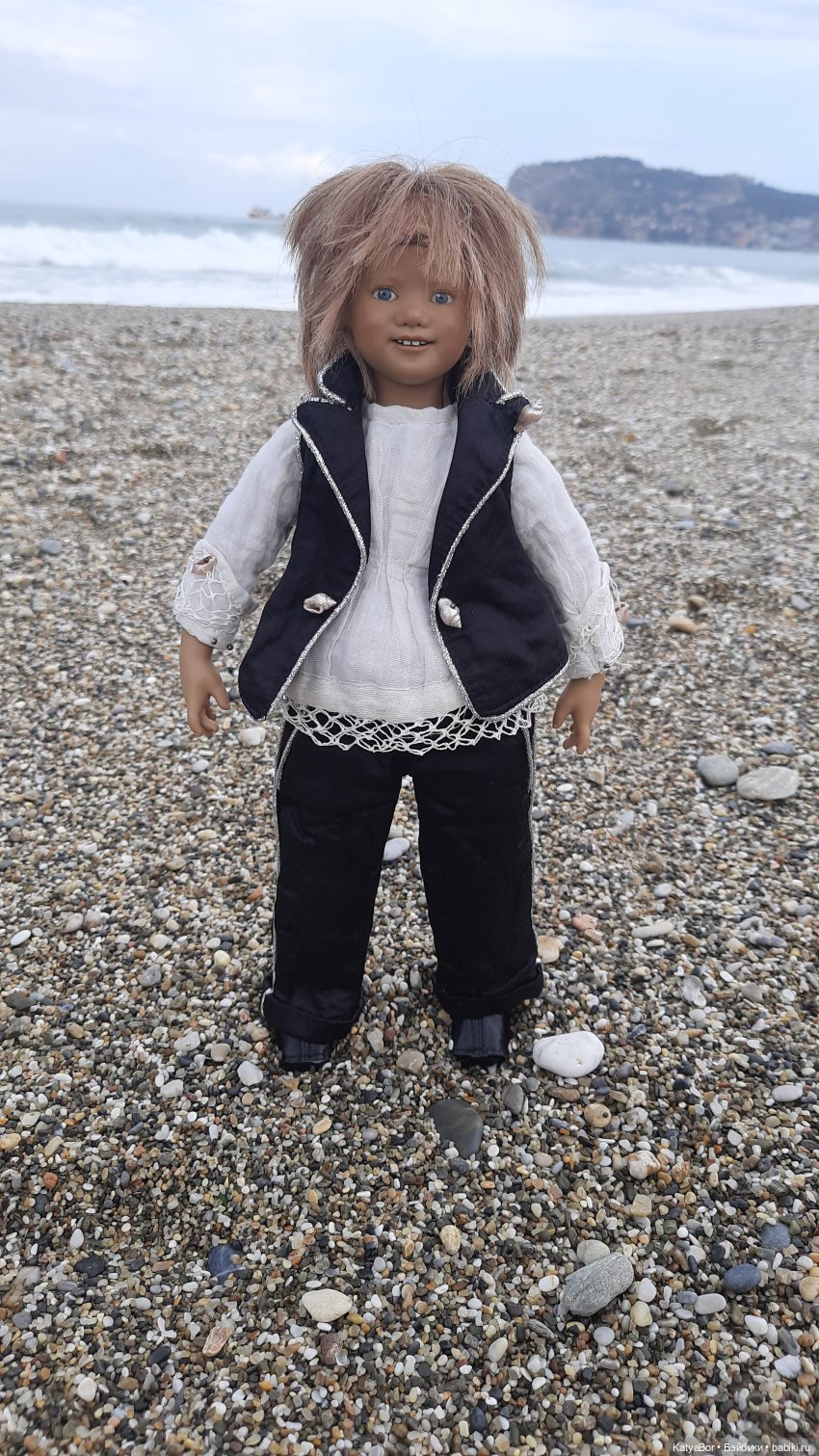 Романтическая история. Часть 2. Намор