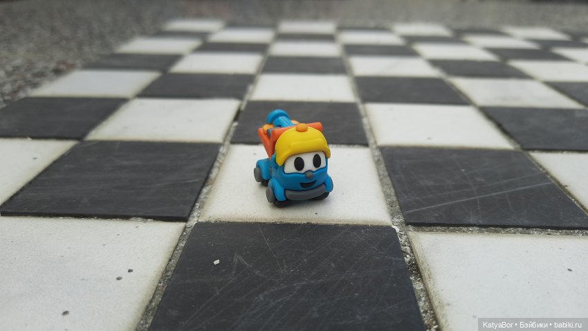 Суриса отправляется в поход