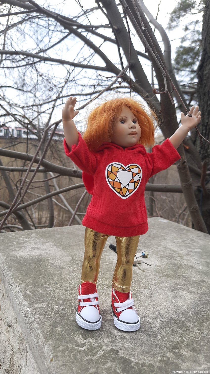 Суриса модничает — Коллекции игровых кукол (Playline): фото полок