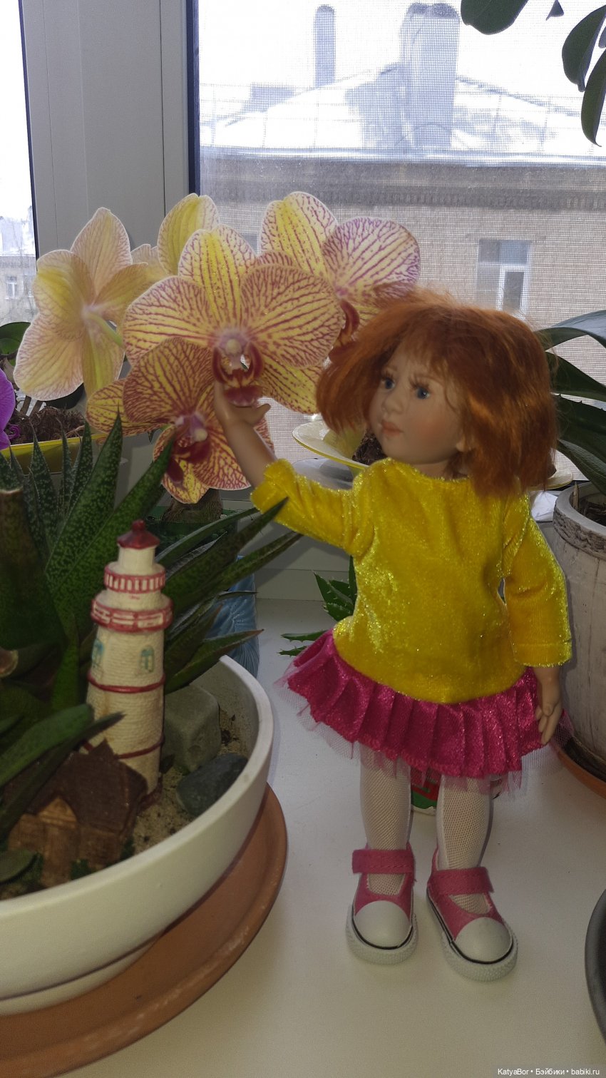 Суриса модничает — Коллекции игровых кукол (Playline): фото полок