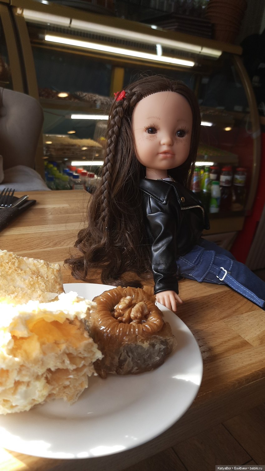 Мой подарок на 8 марта и прогулка по длинной московской улице