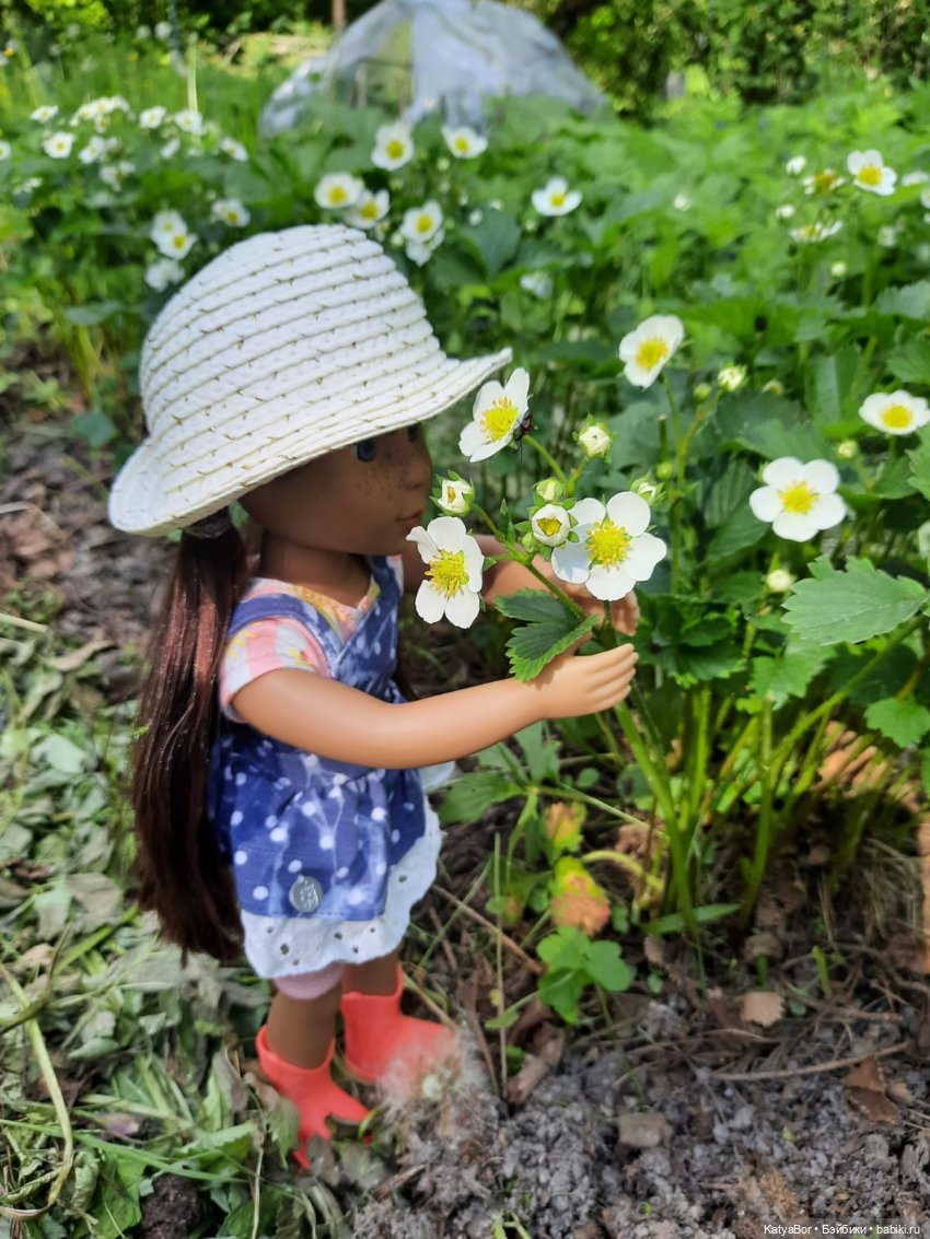 Я взяла помощницу) — Игровые куклы разных производителей (Разное): редкие бренды (фото 3)