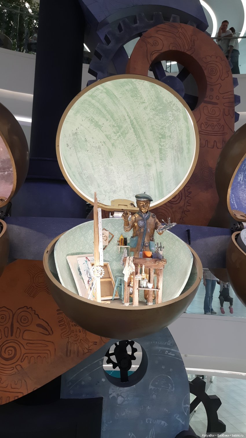 Самая большая механическая игрушка (фото 7)