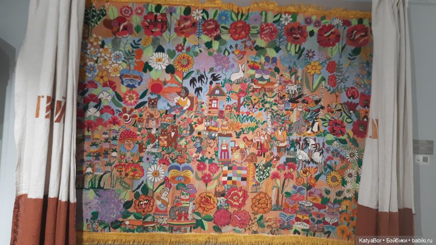 По Сретенке, ныряя в переулки