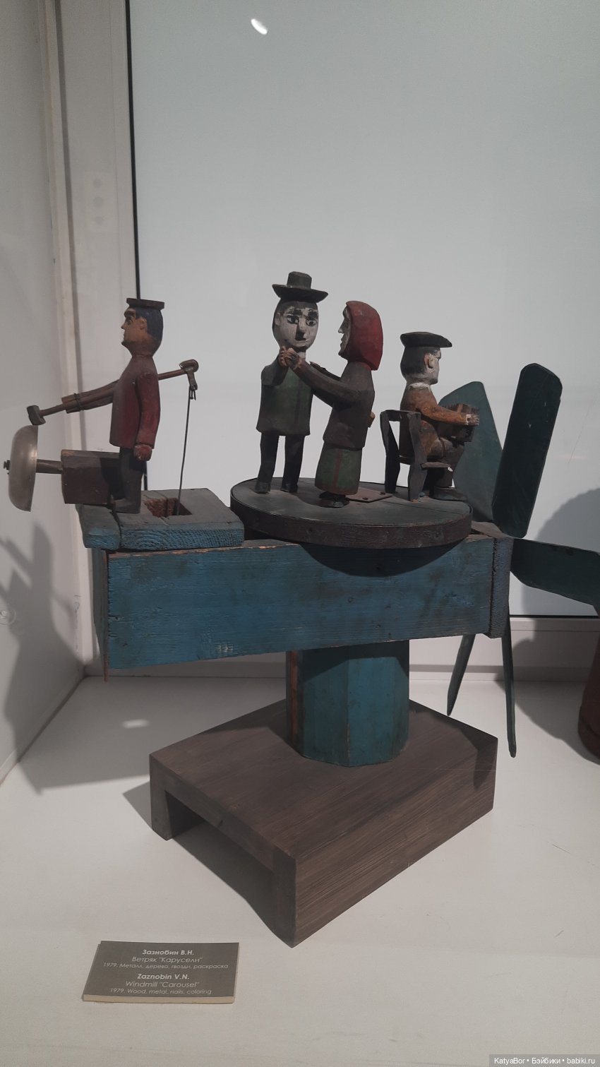 По Сретенке, ныряя в переулки